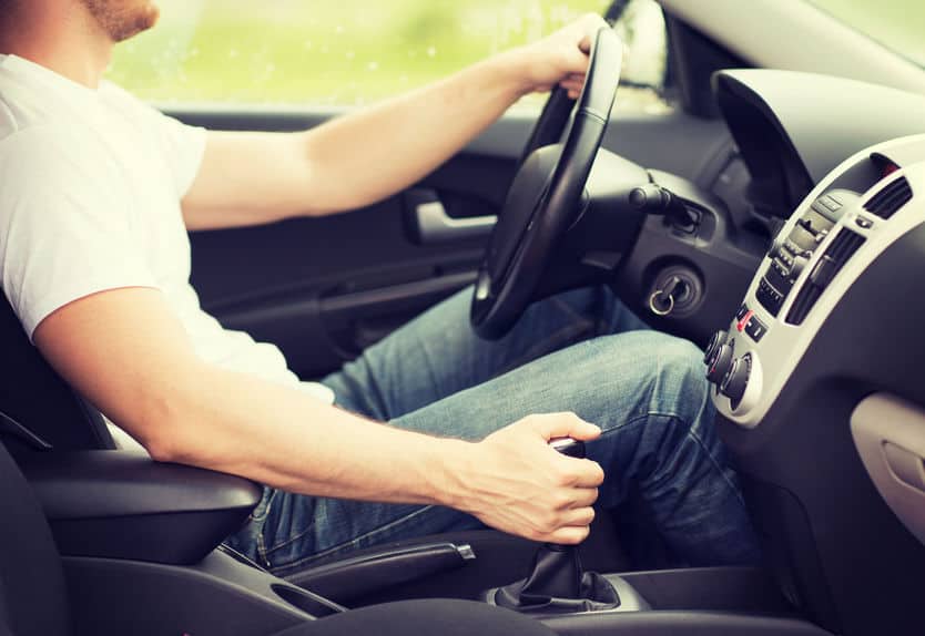 Master driving a manual car in 3 steps