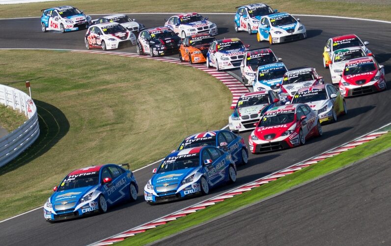 World tourists and the sports automobiles they cherished 1