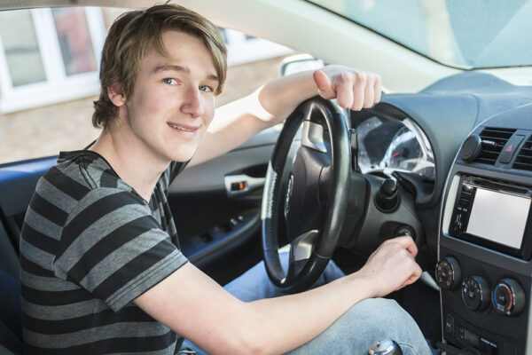 First Time Driving Tips – How To Drive Safely And Avoid Traffic Tickets