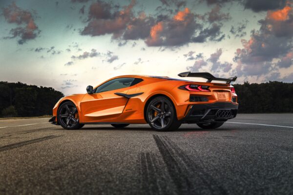 Why Sports Cars Are Different Than Other Luxury Vehicles