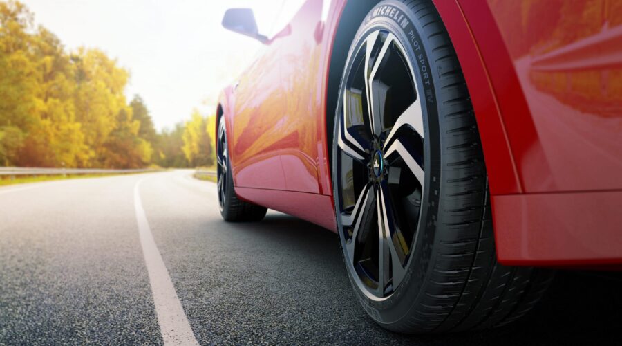 Sports Cars Tire - How Do Sports Car Tires Work? 1